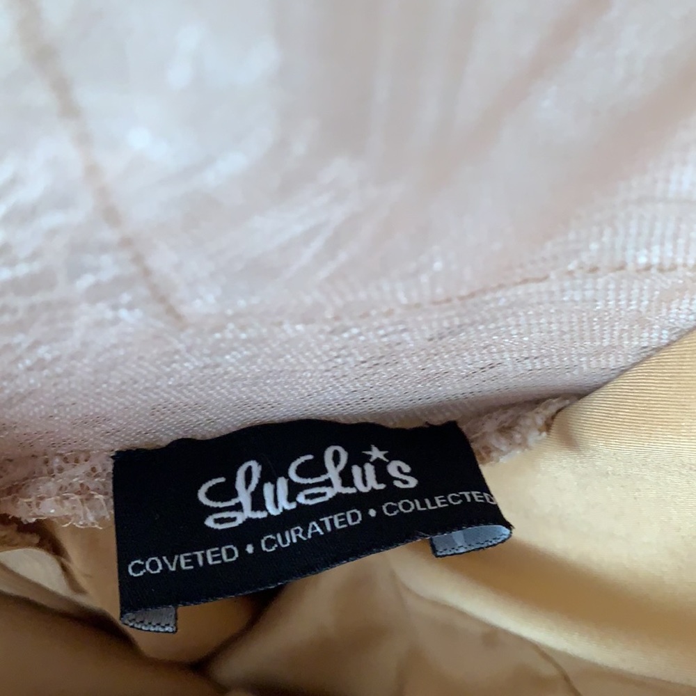Lulu’s Dress - Picture 3 of 3
